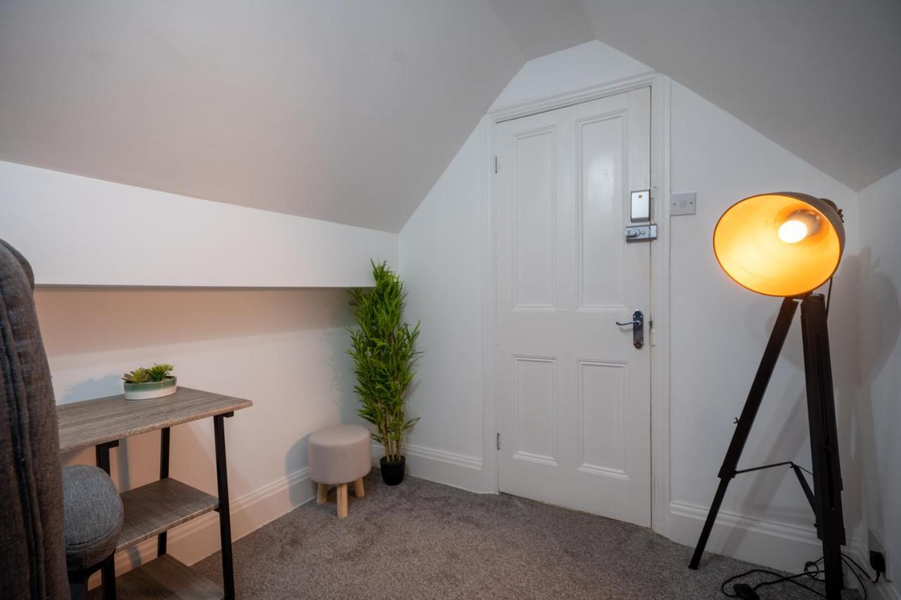 Ferienwohnung Cavendish Cat And Gaming House Blackpool Exterior foto