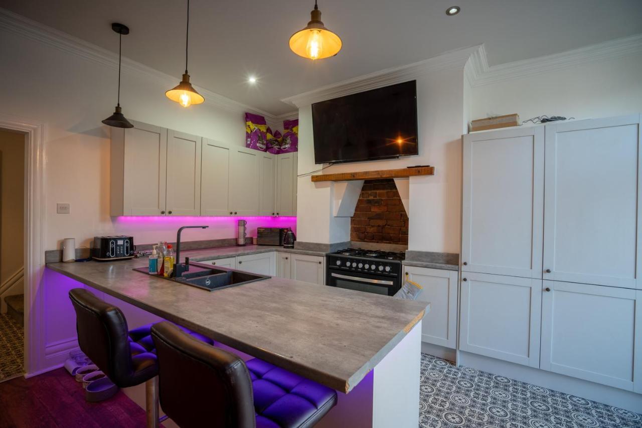 Ferienwohnung Cavendish Cat And Gaming House Blackpool Exterior foto