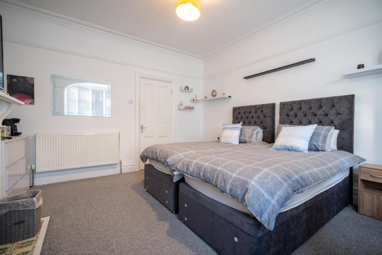 Ferienwohnung Cavendish Cat And Gaming House Blackpool Exterior foto